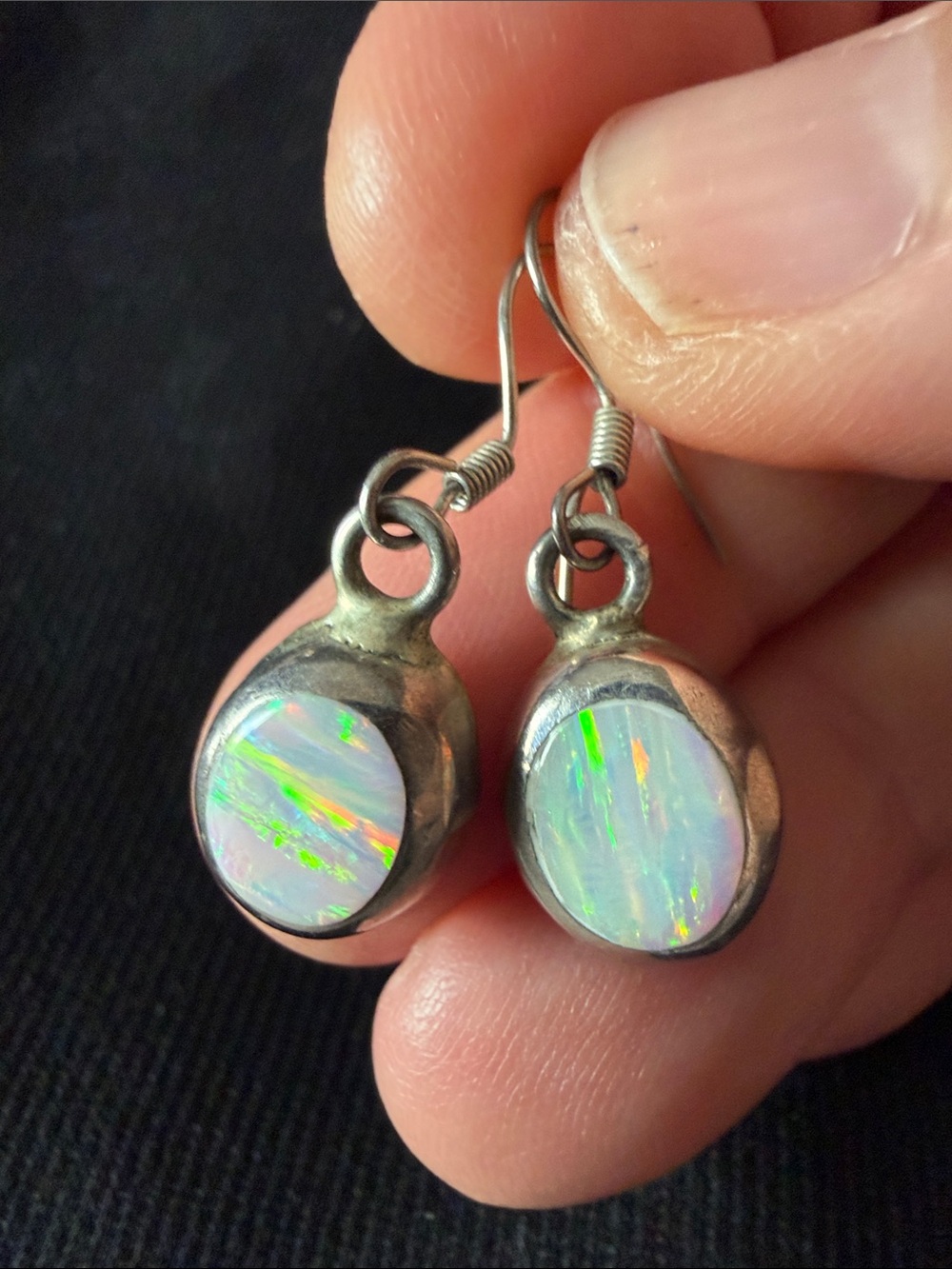 Vintage 925 sterling silver Southwestern drop earrings with opals